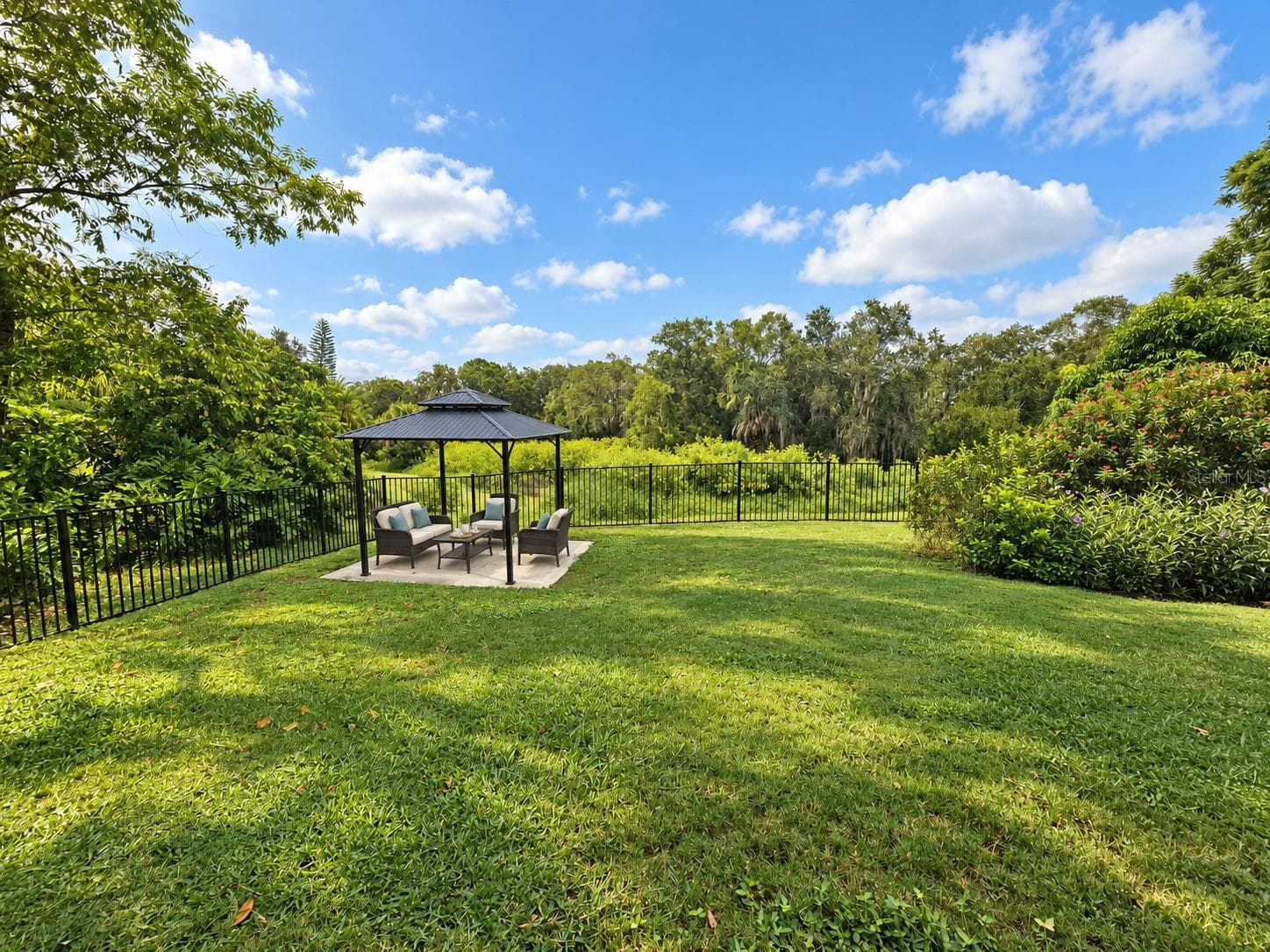Beautiful View - 5054 SAN JOSE DR, SARASOTA