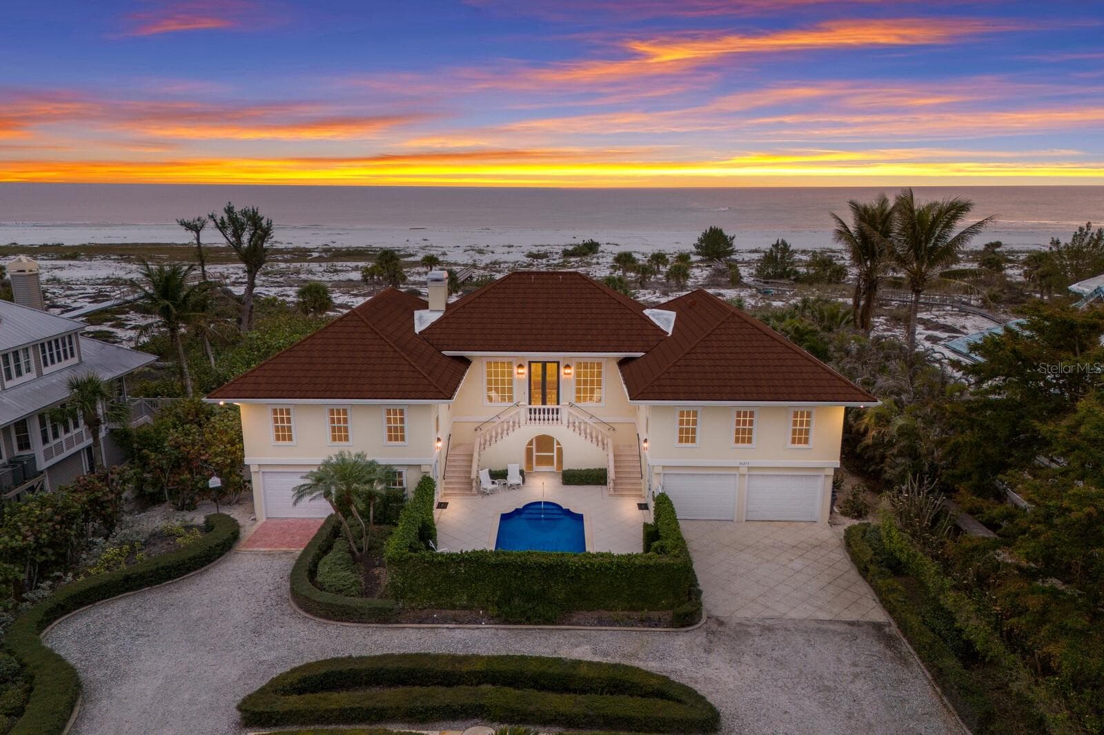 16271 N ISLAND CT