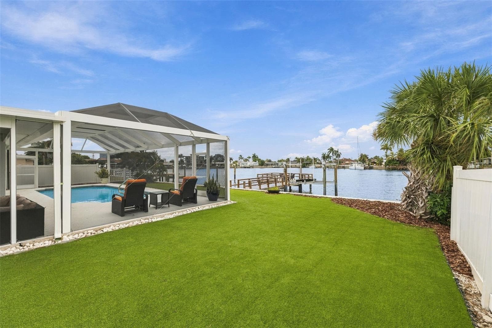 Single Family Residence at 2440 S SHORE DR SE, ST PETERSBURG, photo 49 of 75