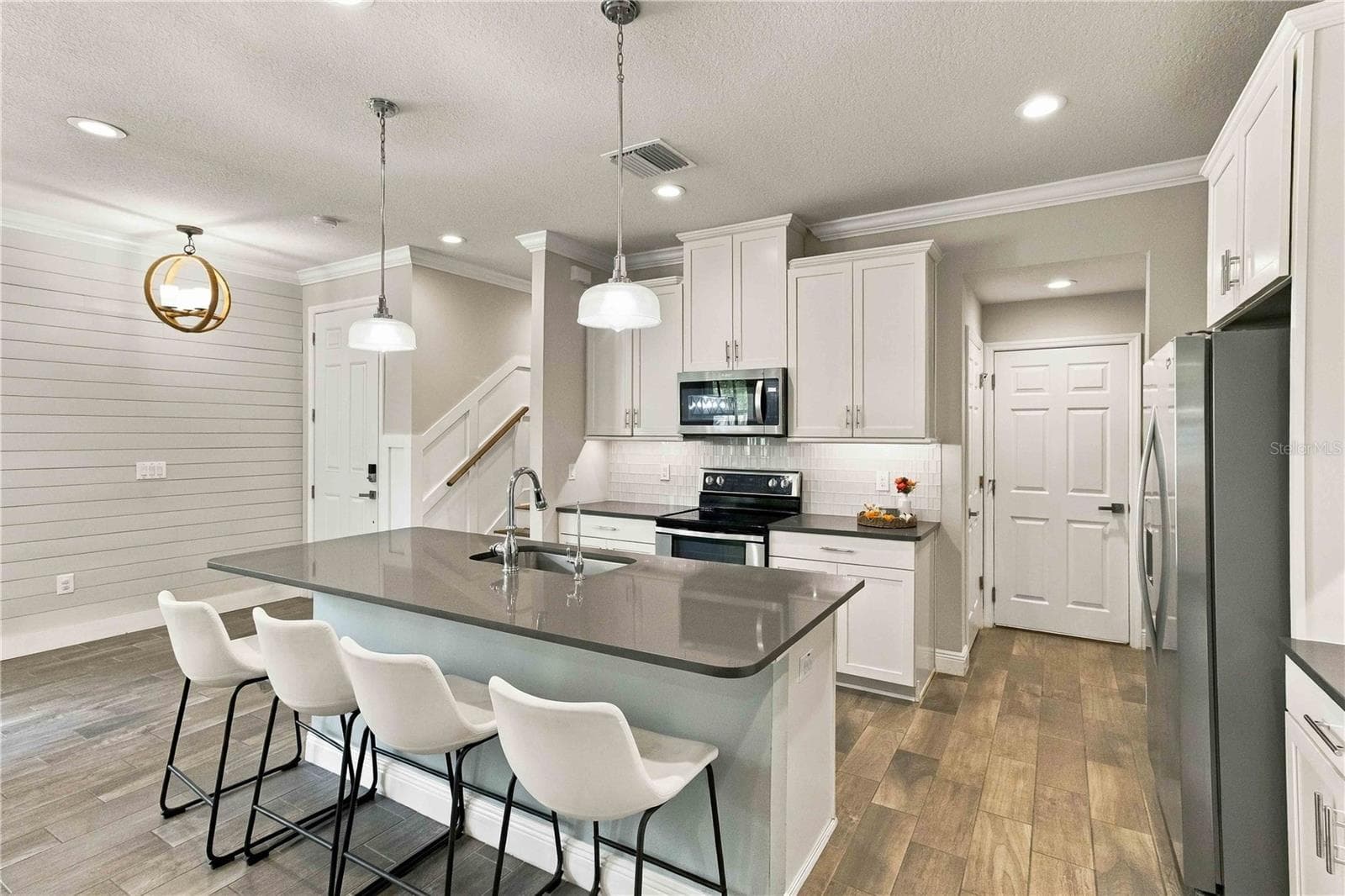 Townhouse at 2117 LAKE WATERS PL, LUTZ, photo 9 of 59