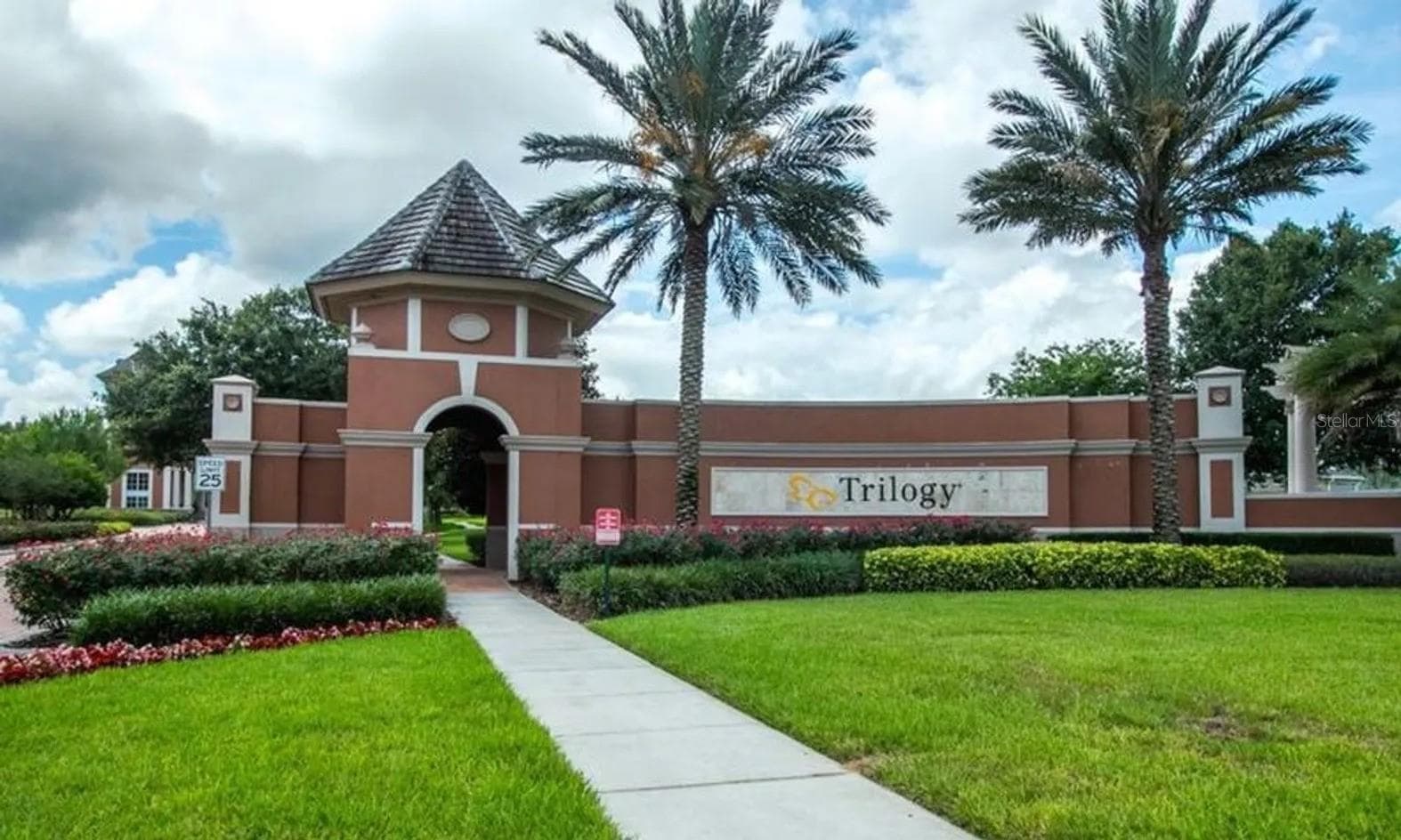 Community Entrance Sign - 771 ALCOVE DR, GROVELAND