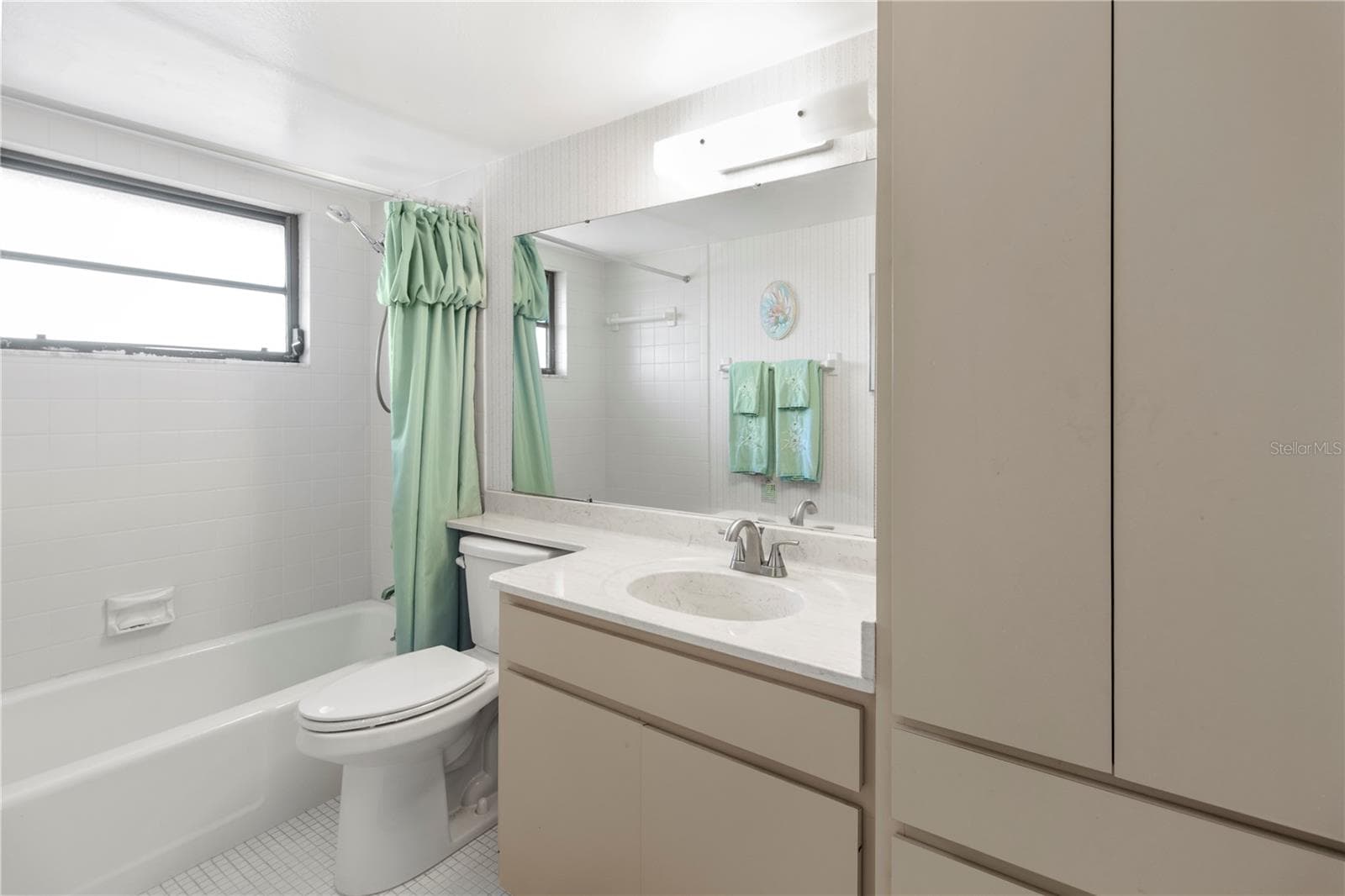 Condominium at 4640 RED MAPLE RD #1208, BRADENTON, photo 33 of 44