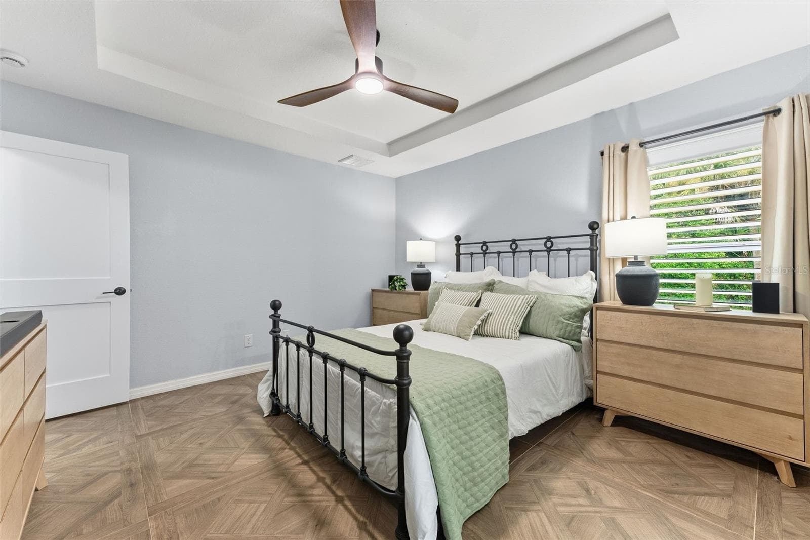 Single Family Residence at 158 RAVENSWOOD BLVD, PORT CHARLOTTE, photo 17 of 48