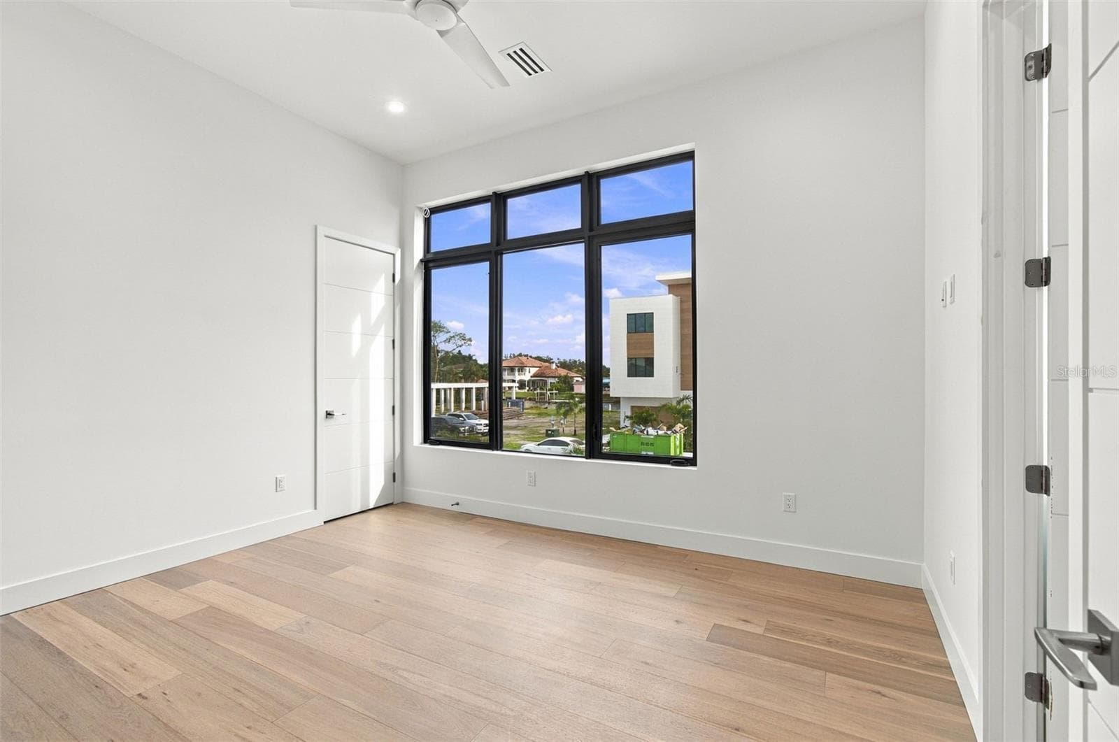 Single Family Residence at 5023 W LEONA ST, TAMPA, photo 33 of 70