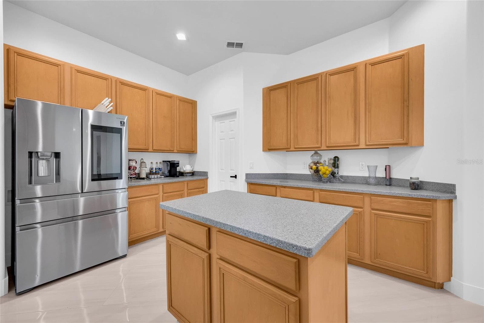 Single Family Residence at 2935 WILLOW BAY TER, CASSELBERRY, photo 23 of 67
