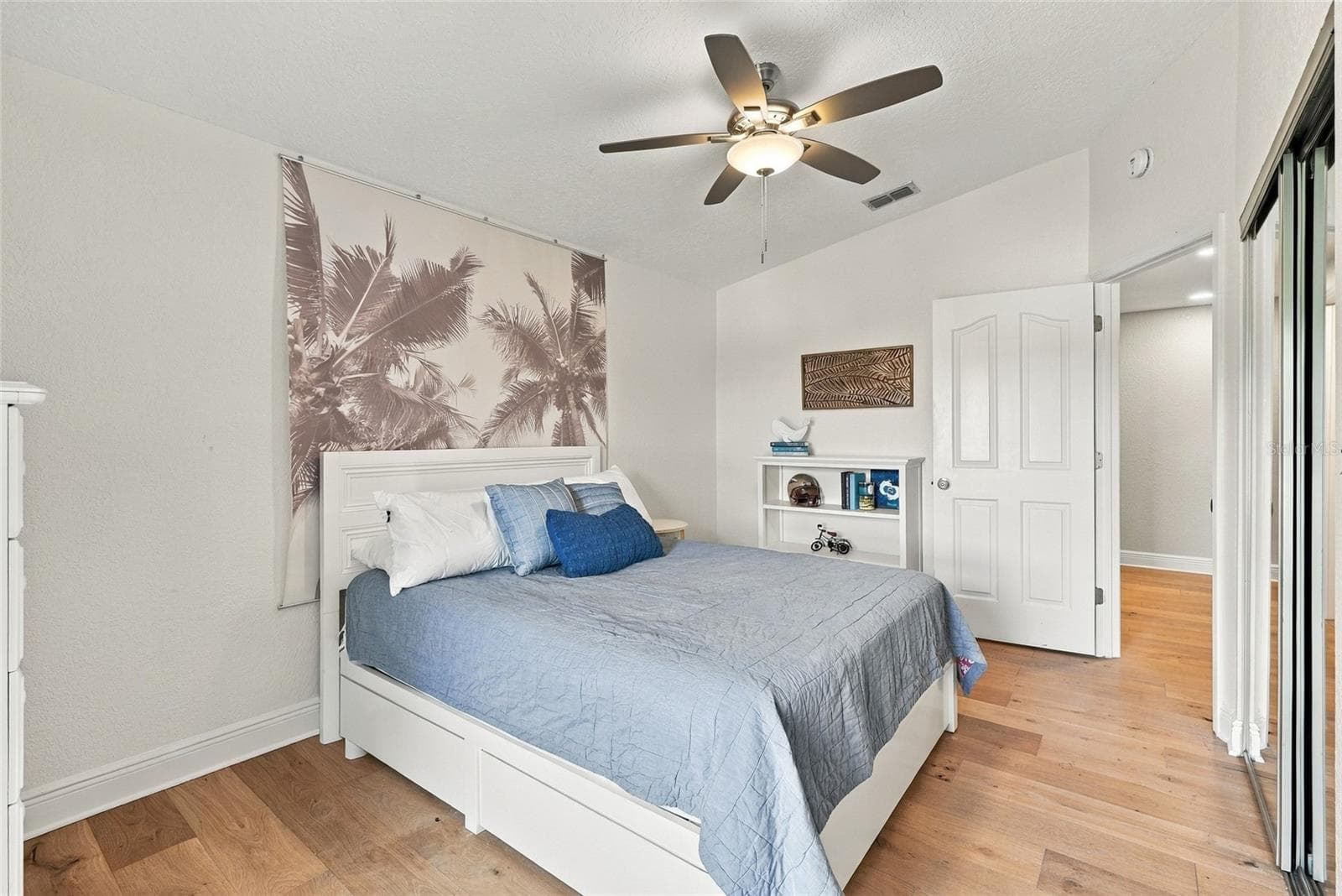 3rd Bedroom - 629 SEGOVIA CT NE #405, ST PETERSBURG
