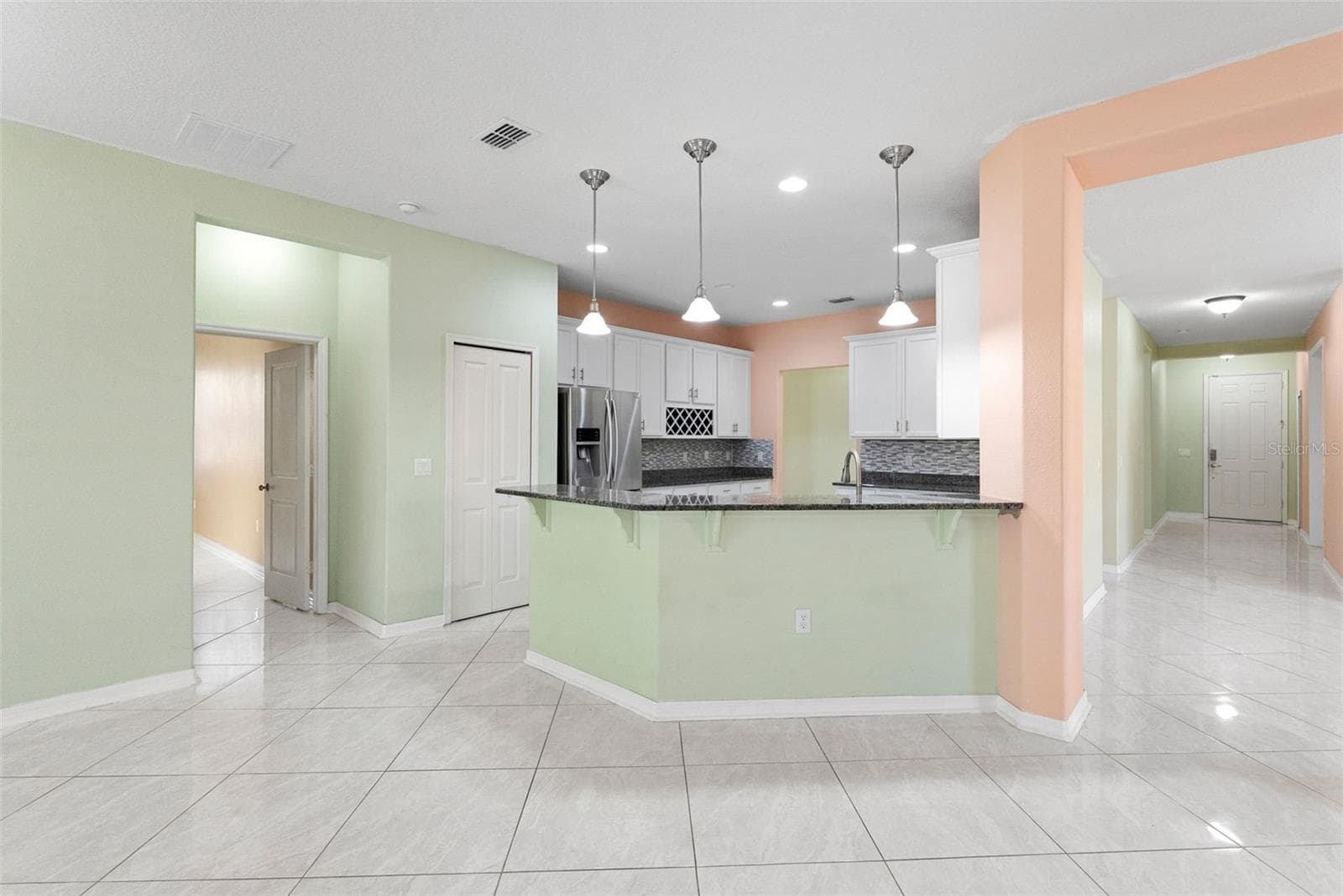 Single Family Residence at 11114 HARTFORD FERN DR, RIVERVIEW, photo 13 of 37
