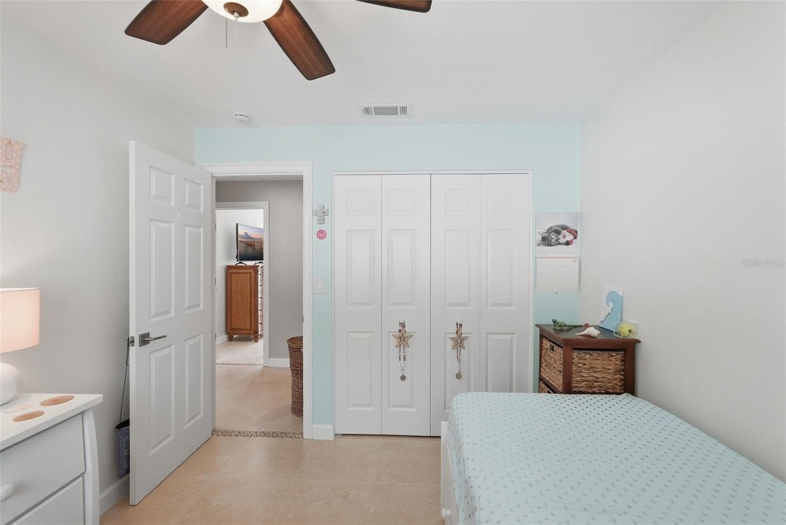 Single Family Residence at 5860 BAYSHORE DR, SEMINOLE, photo 21 of 26