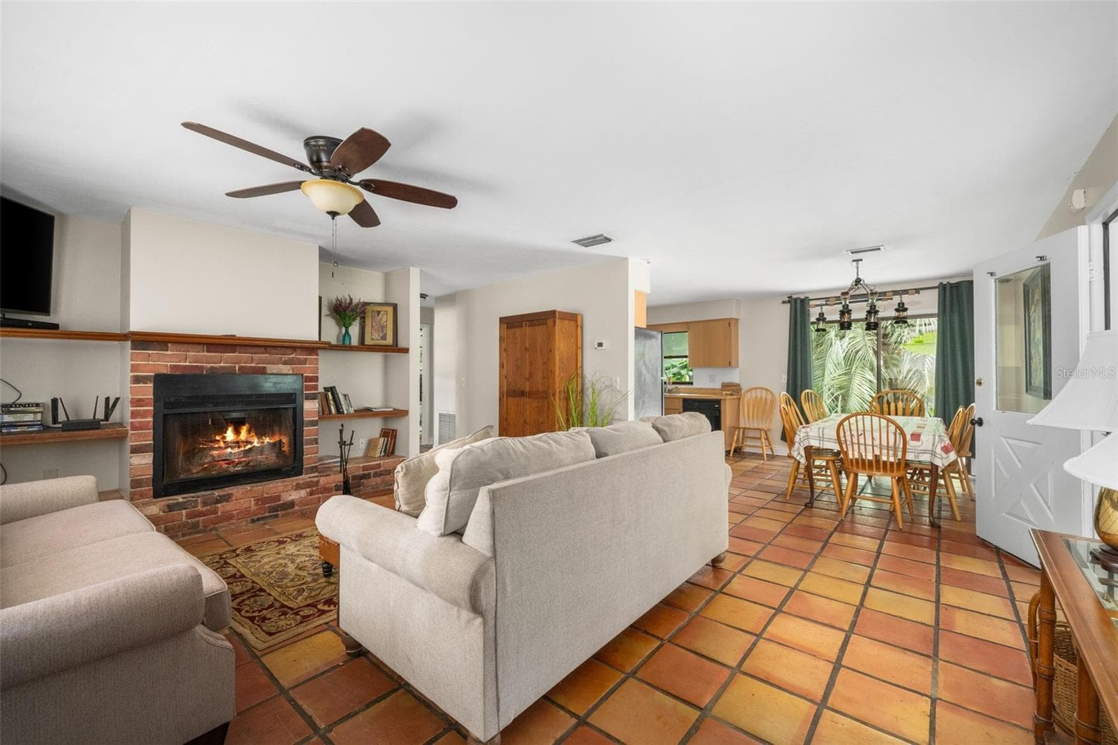 Dinning area - 4615 NW 110TH AVE, OCALA