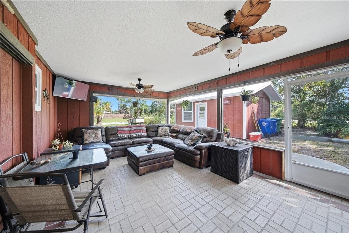 Single Family Residence at 301 COLUMBUS ST, SEBASTIAN, photo 21 of 29