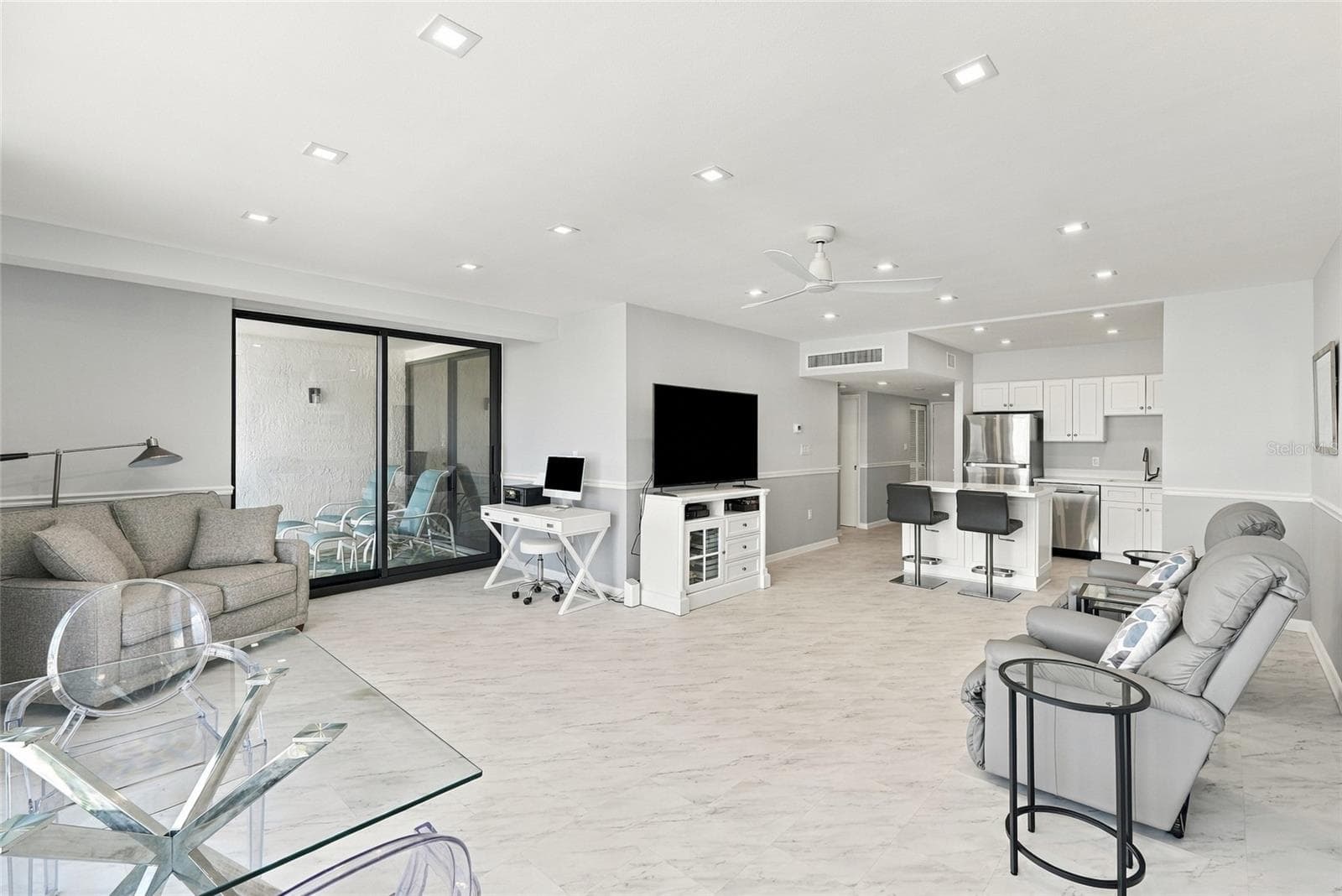 Condominium at 707 S GULFSTREAM AVE #1006, SARASOTA, photo 22 of 64
