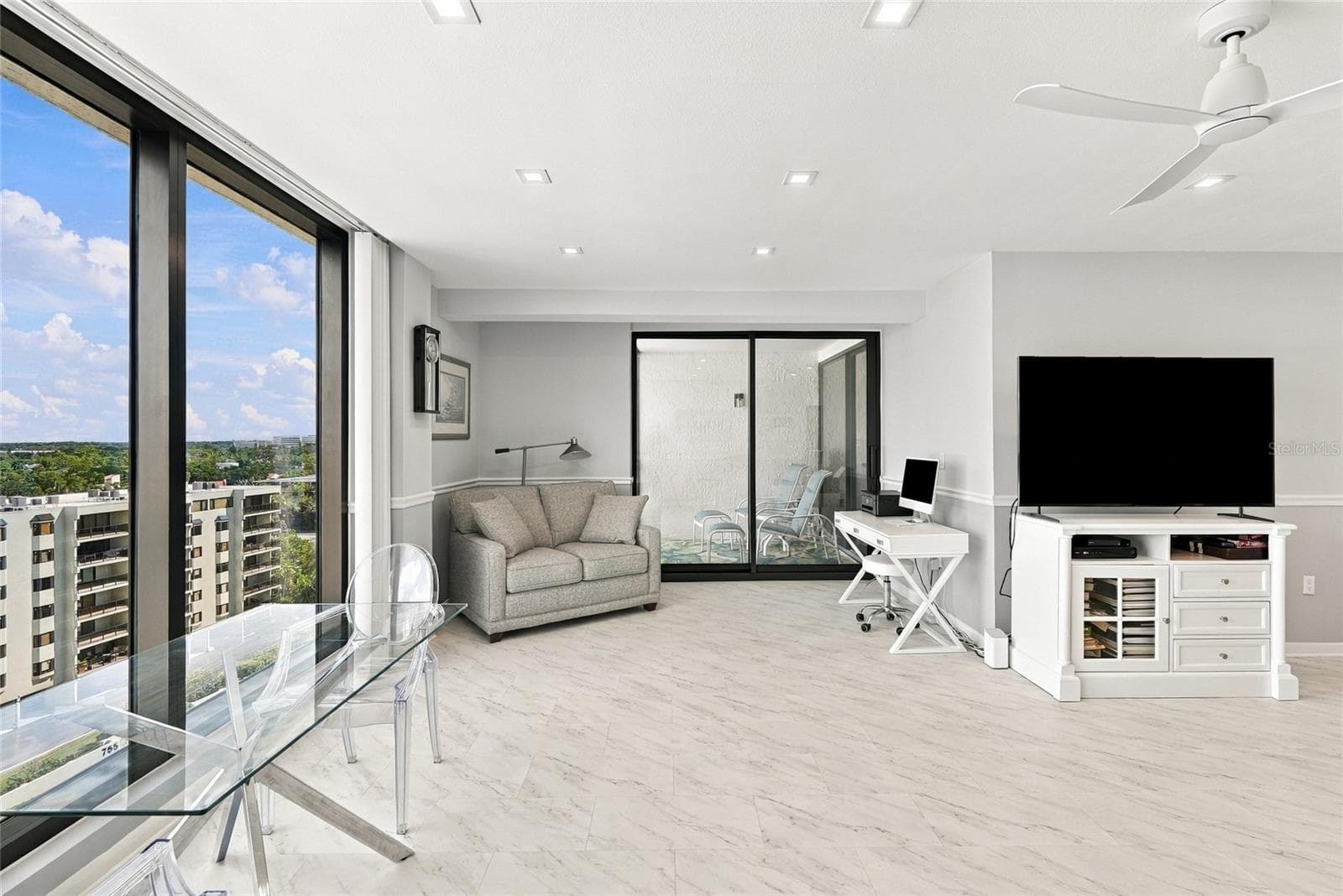 Condominium at 707 S GULFSTREAM AVE #1006, SARASOTA, photo 23 of 64