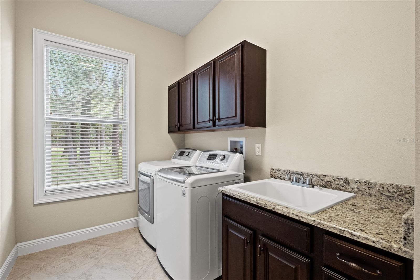 Single Family Residence at 19623 SHELTERED HILL DR, BROOKSVILLE, photo 39 of 56