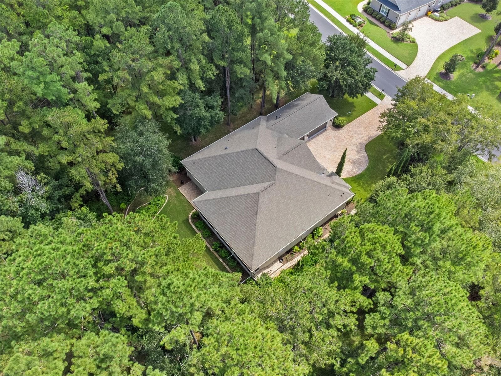 Single Family Residence at 19623 SHELTERED HILL DR, BROOKSVILLE, photo 54 of 56