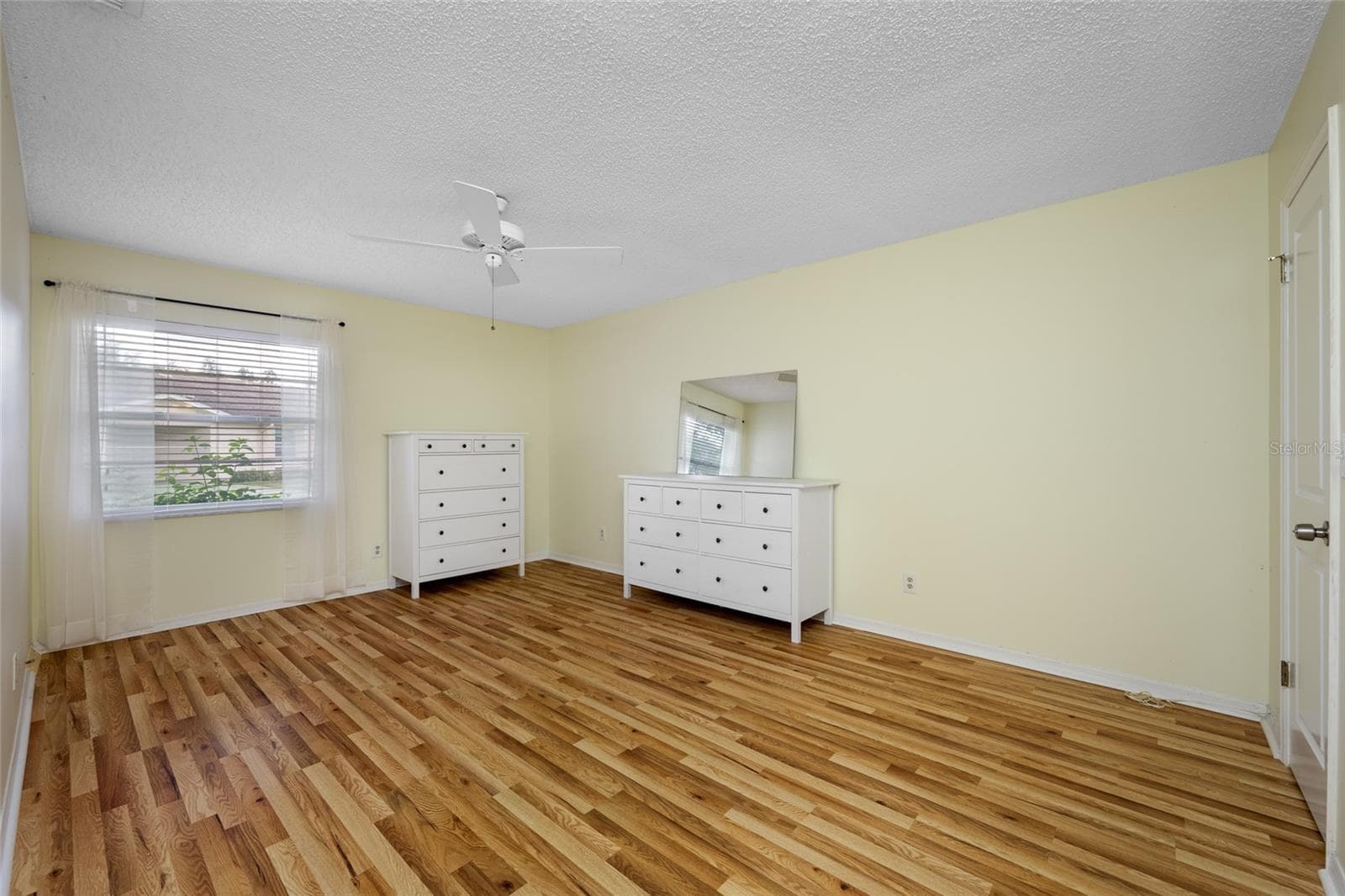 Condominium at 2020 HULLHOUSE DR, SUN CITY CENTER, photo 17 of 40