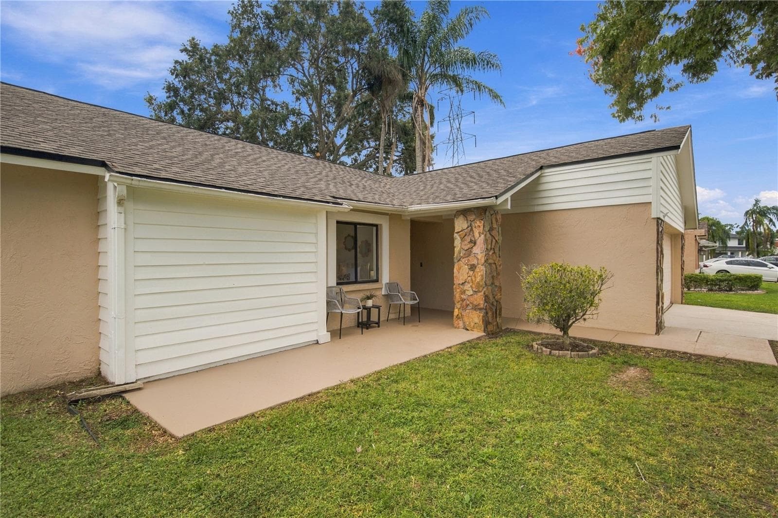 Single Family Residence at 16115 PEBBLEBROOK DR, TAMPA, photo 43 of 48