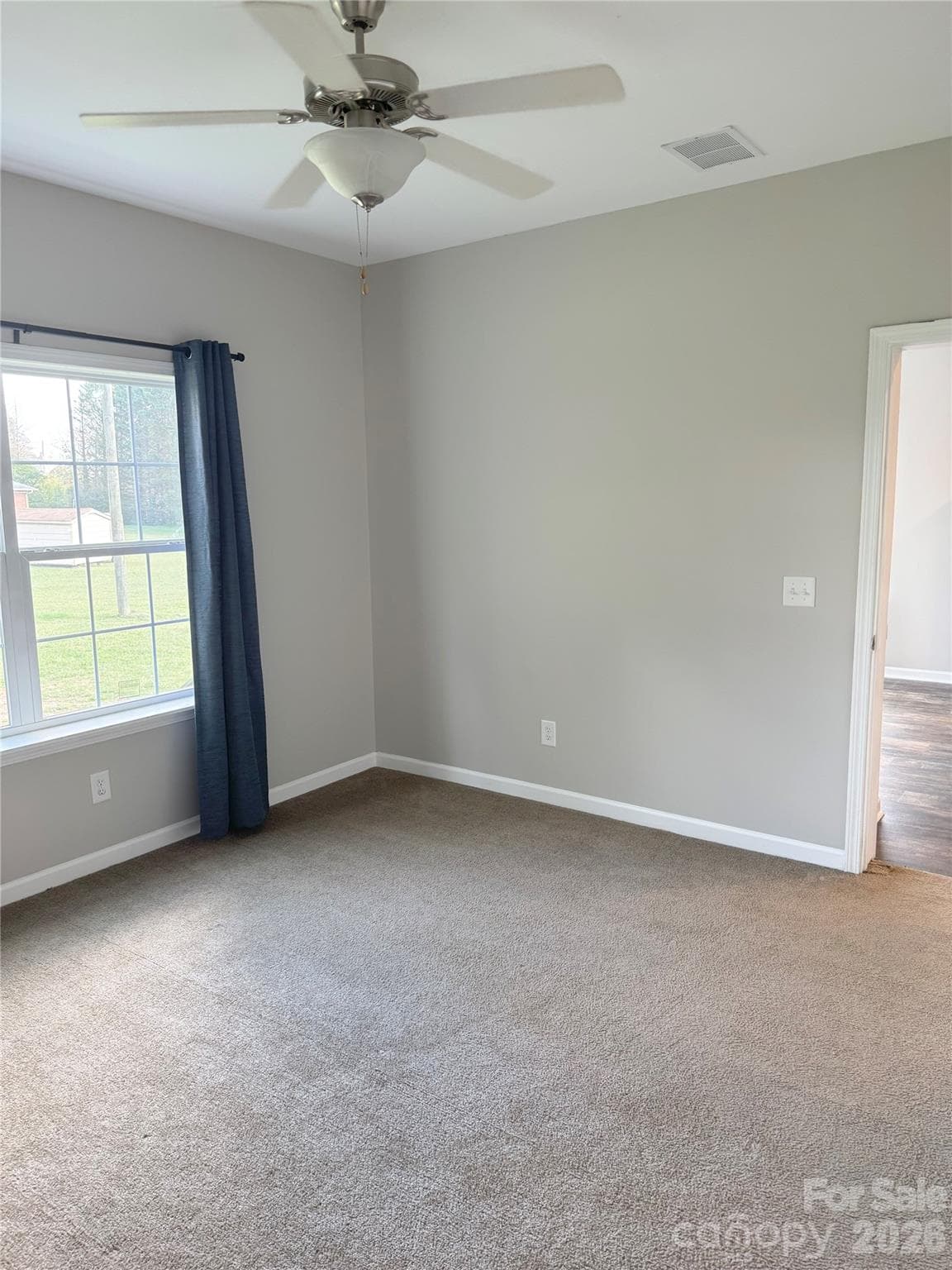 primary bedroom with entrance to the right - 323 Martin Street, Shelby