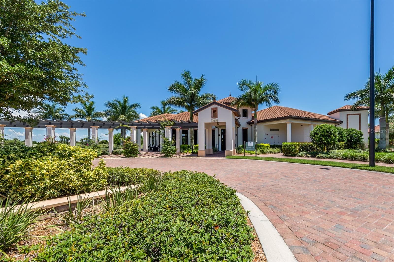 Single Family Residence at 10422 MEDJOOL DR, VENICE, photo 44 of 100