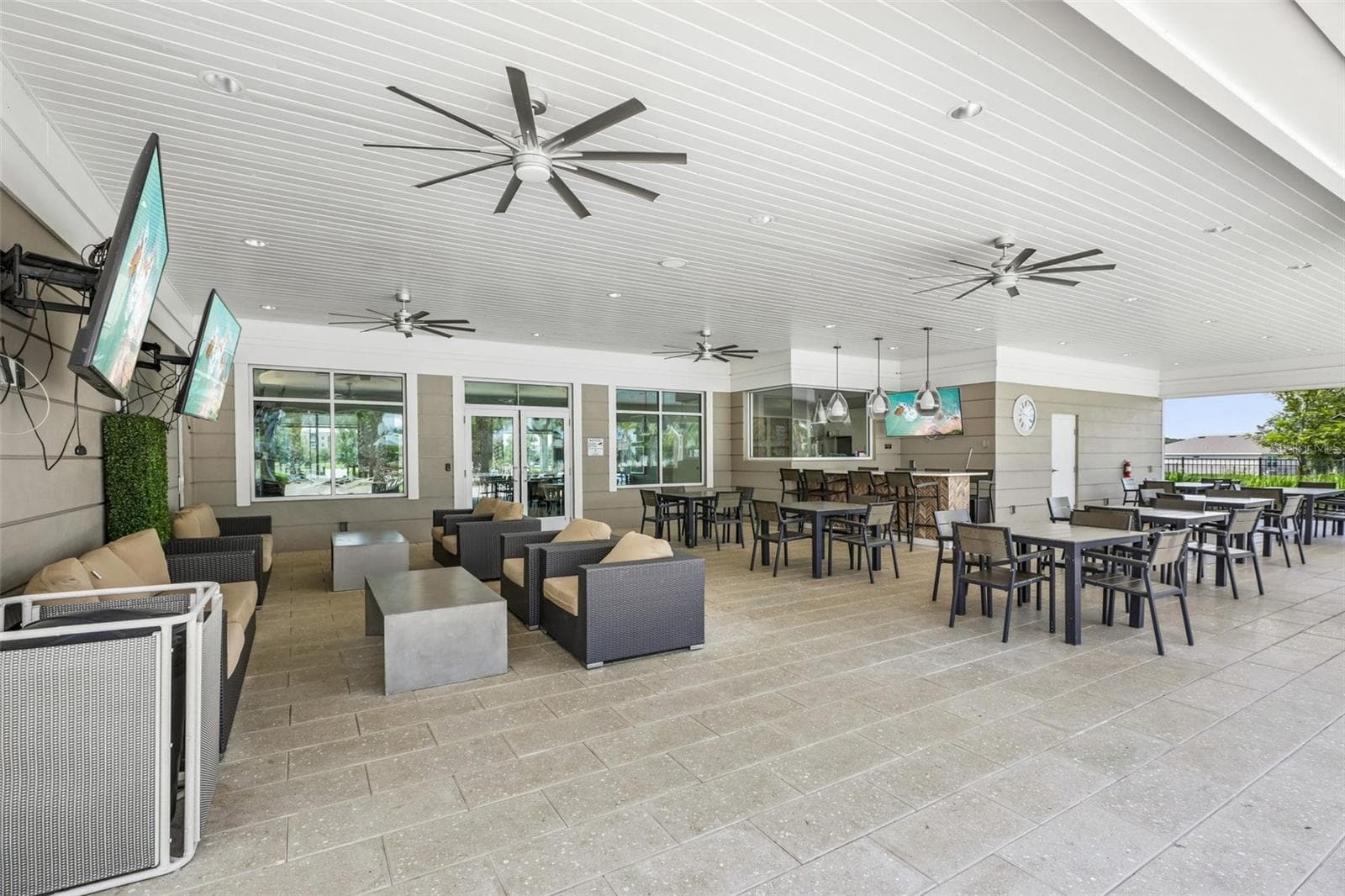 Clubhouse - 5255 SUNSHINE DR, WILDWOOD