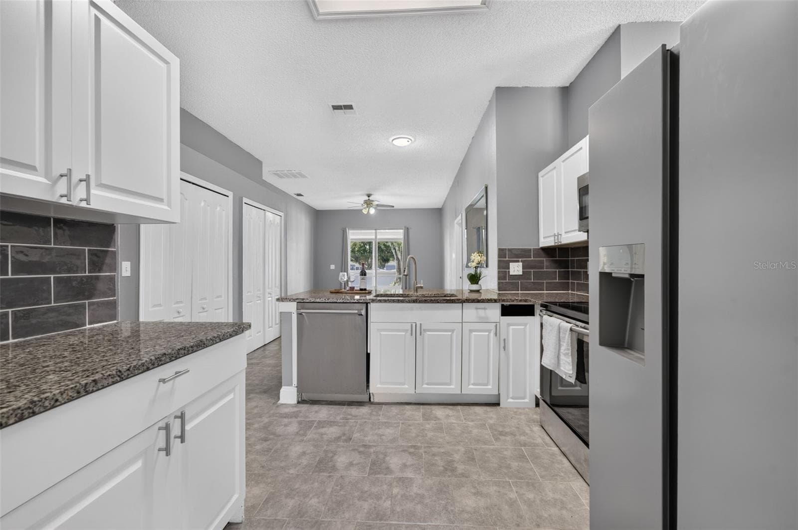 Single Family Residence at 12834 WOODBURY GLEN DR, ORLANDO, photo 11 of 30