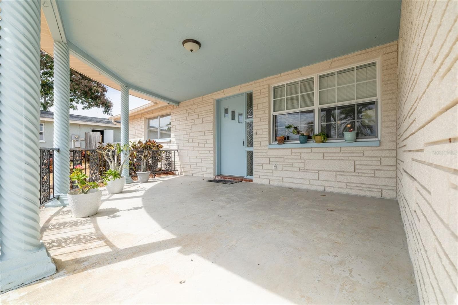 Single Family Residence at 6047 9TH AVE, NEW PORT RICHEY, photo 6 of 33