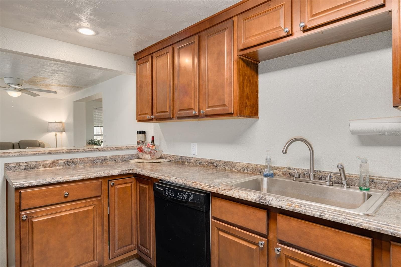 Single Family Residence at 6047 9TH AVE, NEW PORT RICHEY, photo 15 of 33