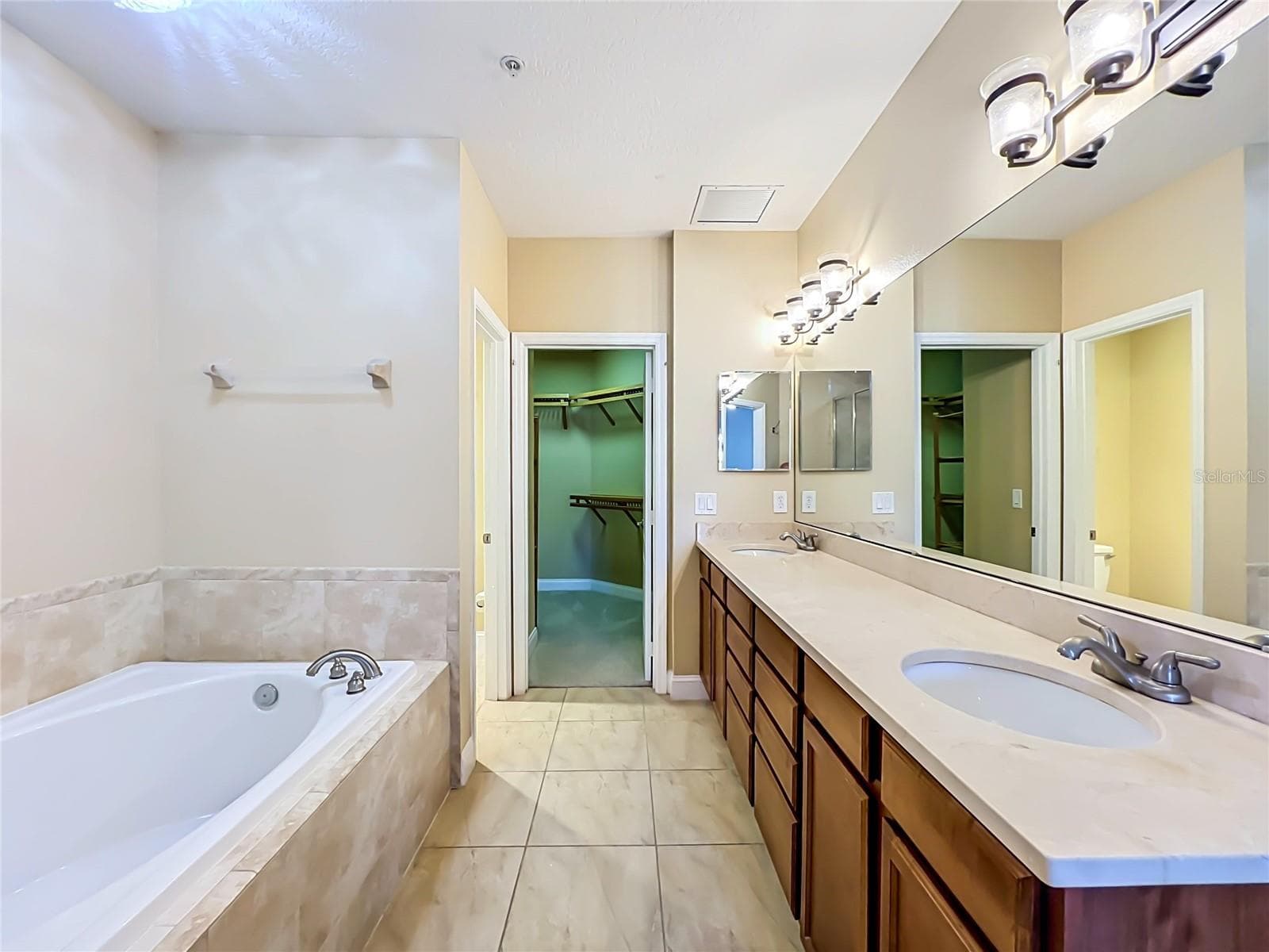 Townhouse at 1931 MICHAEL TIAGO CIR, MAITLAND, photo 46 of 94