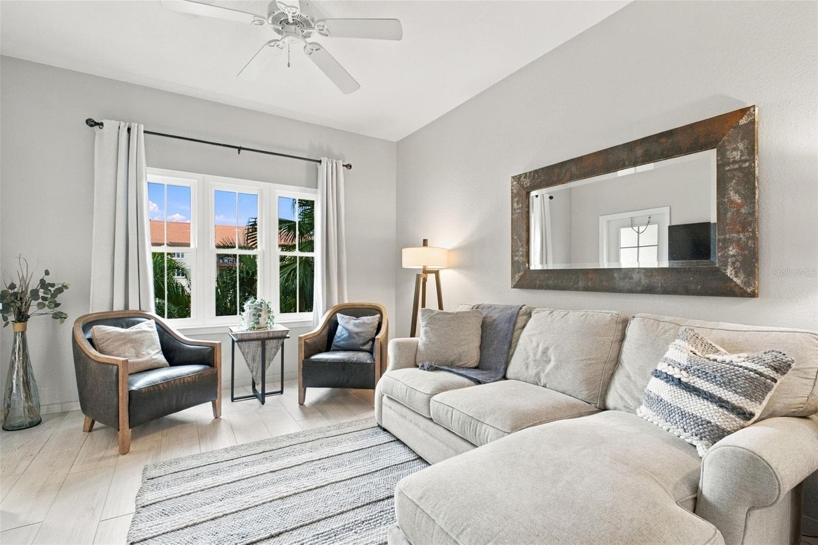 Condominium at 100 4TH AVE S #307, ST PETERSBURG, photo 6 of 45