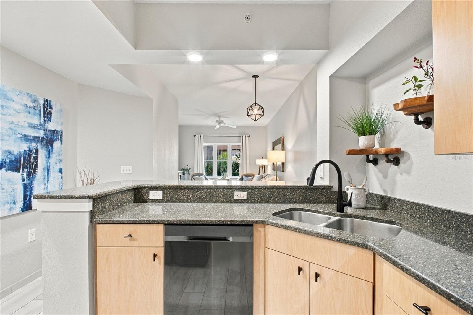 Condominium at 100 4TH AVE S #307, ST PETERSBURG, photo 12 of 45