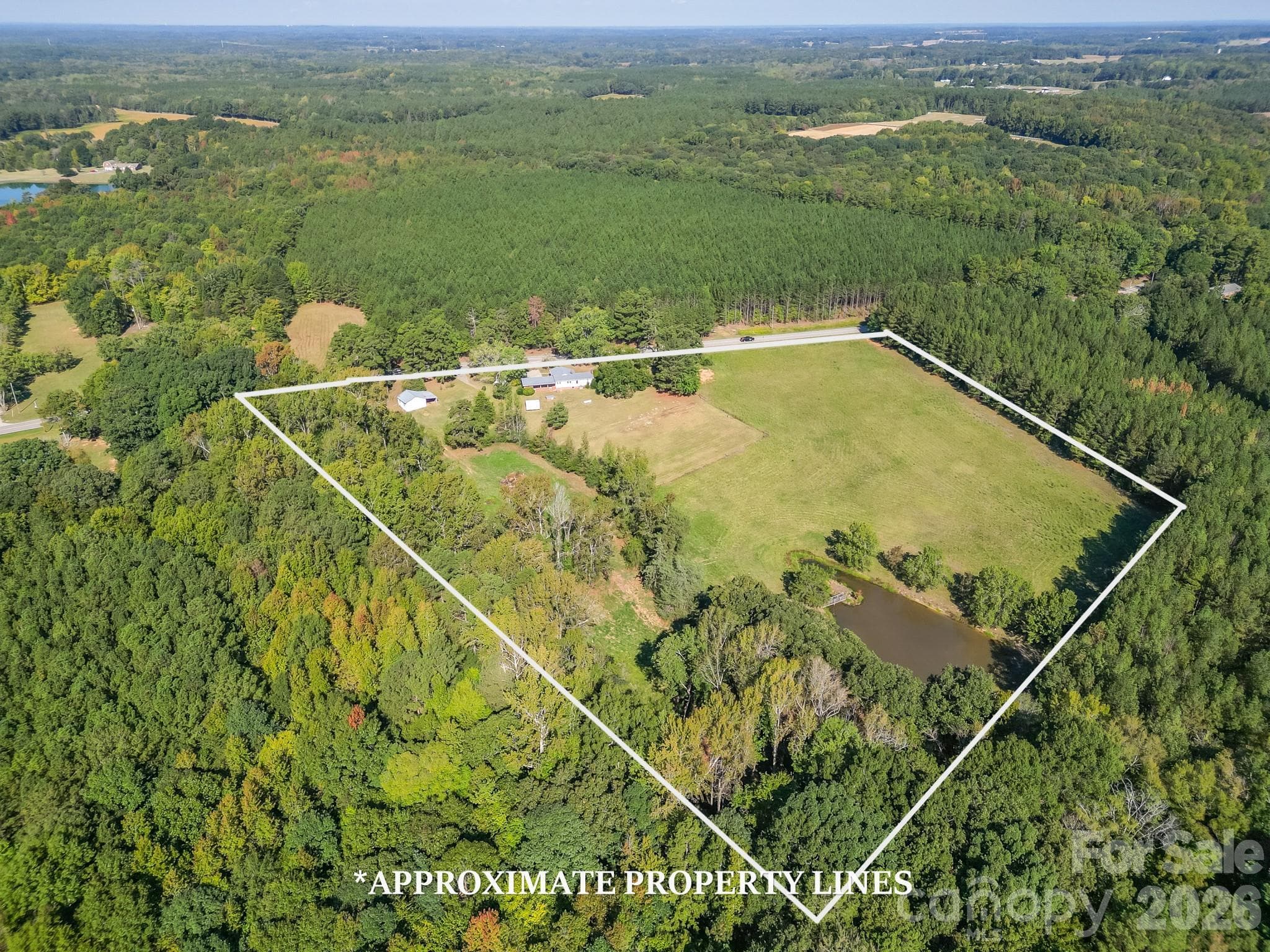 Come with a vision and dream to make it yours - 7615 S Rocky River Road, Monroe