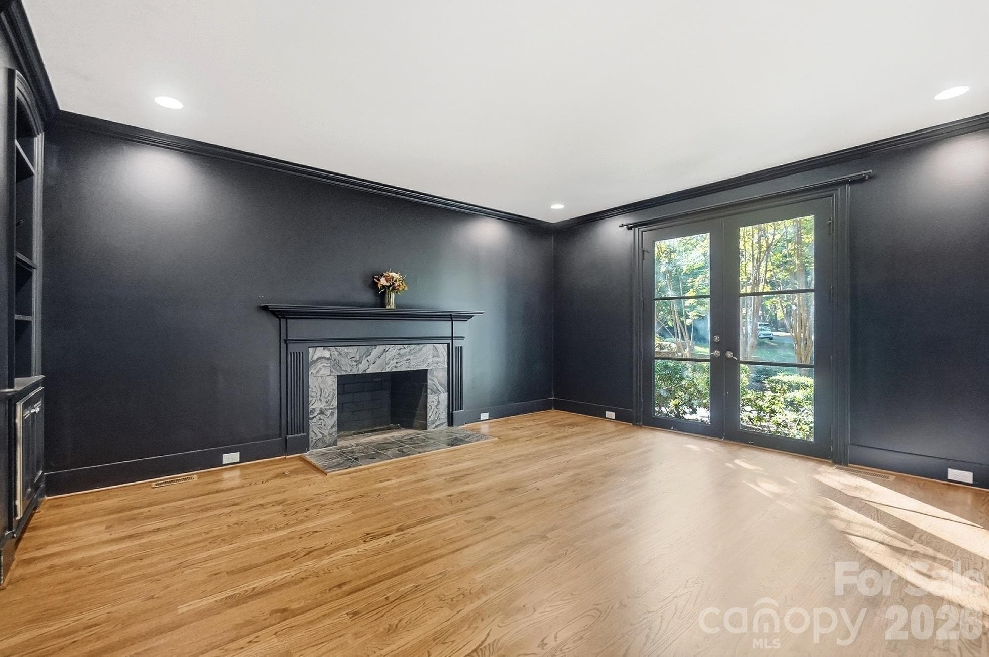 Living Room - Not Staged - 3501 Castellaine Drive, Charlotte