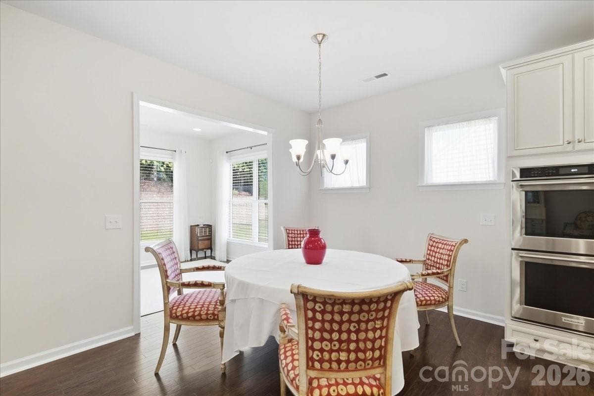 Kitchen dining area - 389 Harvest Valley Lane, Fort Mill