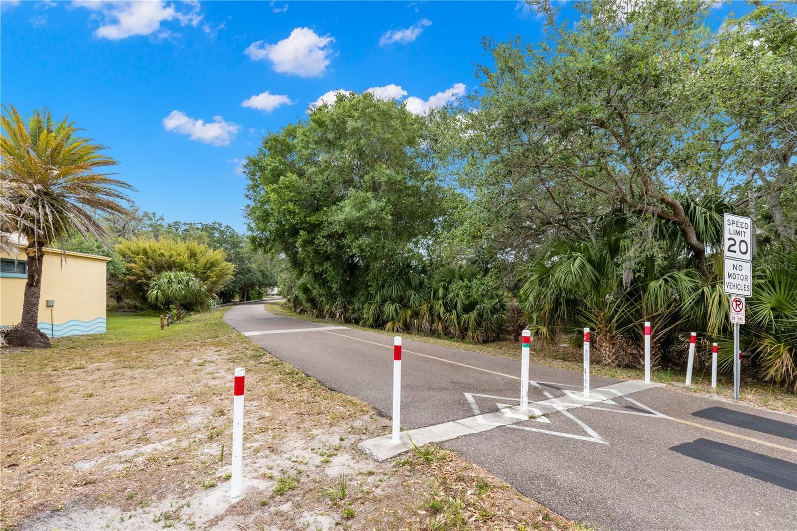 Single Family Residence at 202 S MAYO ST, CRYSTAL BEACH, photo 62 of 67