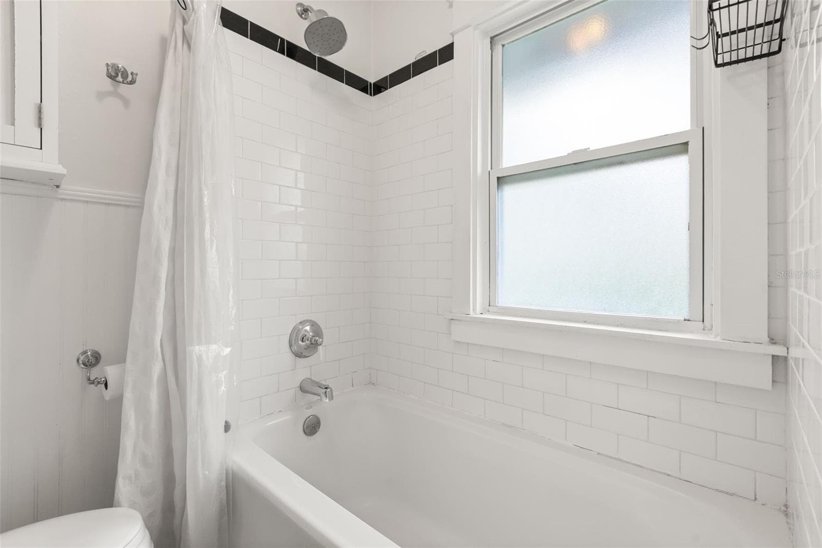 Bathroom 2 - 1915 E CONCORD ST, ORLANDO