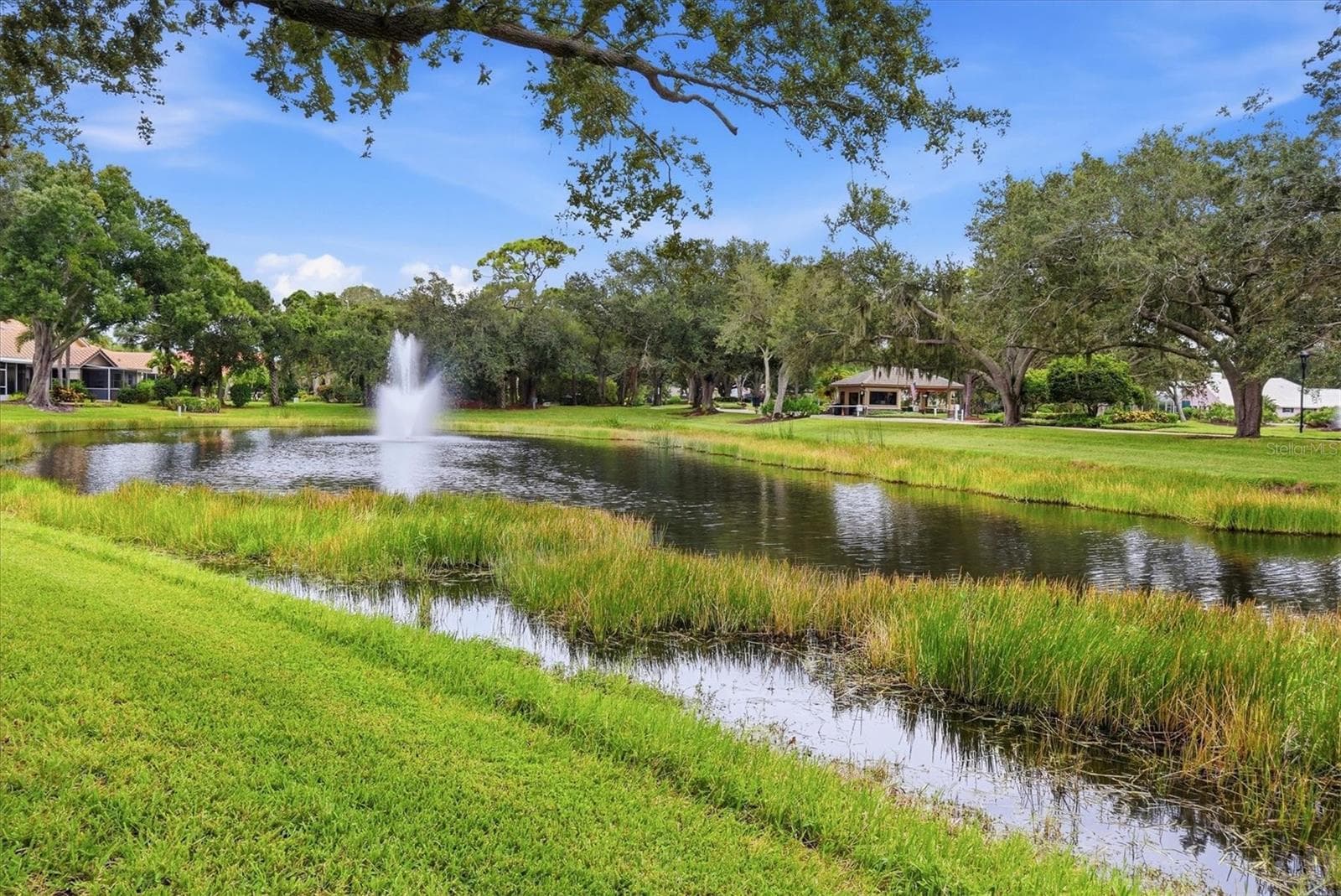 Water view with fountain - 4620 DEER TRAIL BLVD, SARASOTA