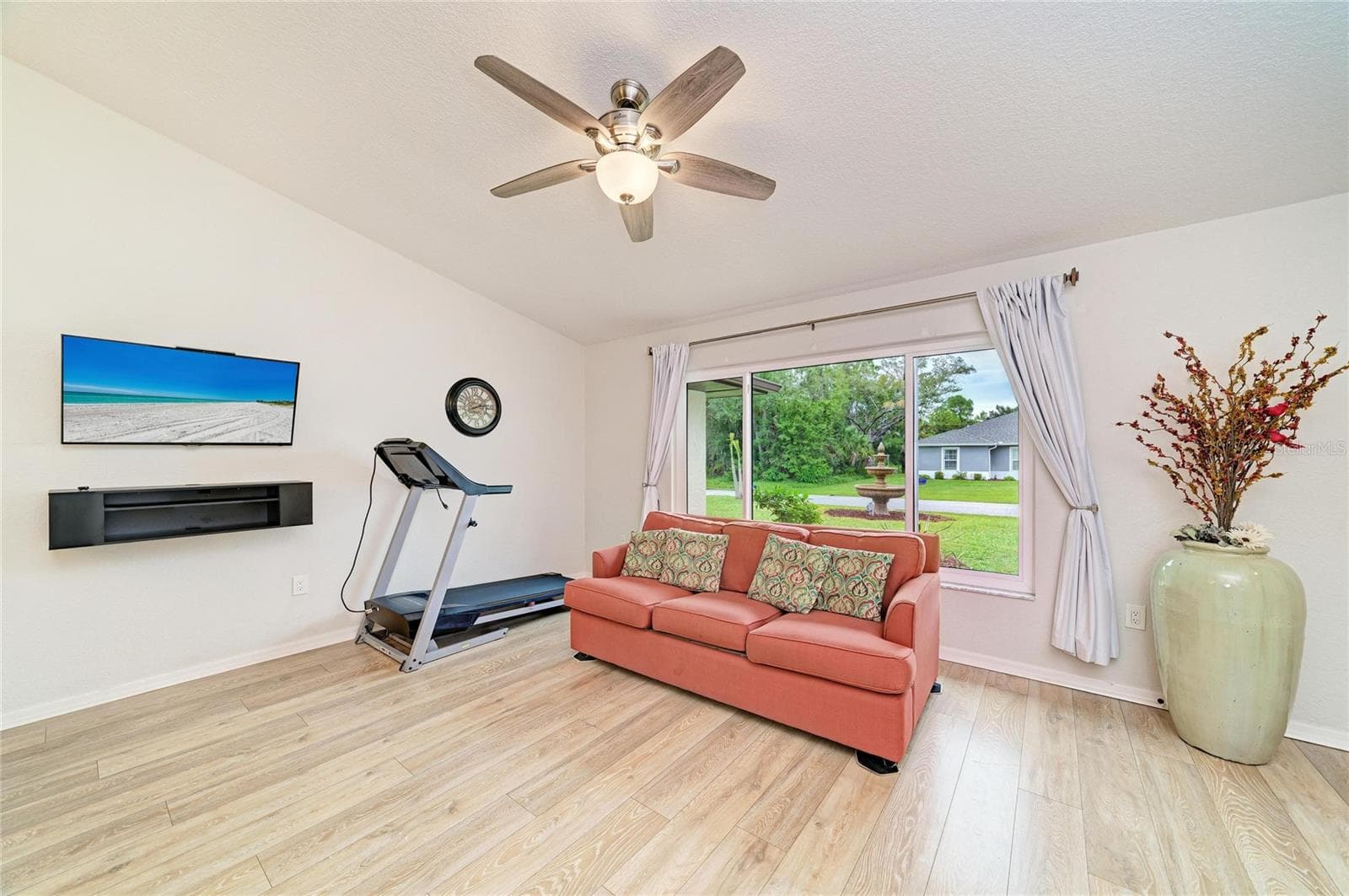 Single Family Residence at 21279 ARGYLE AVE, PORT CHARLOTTE, photo 13 of 57