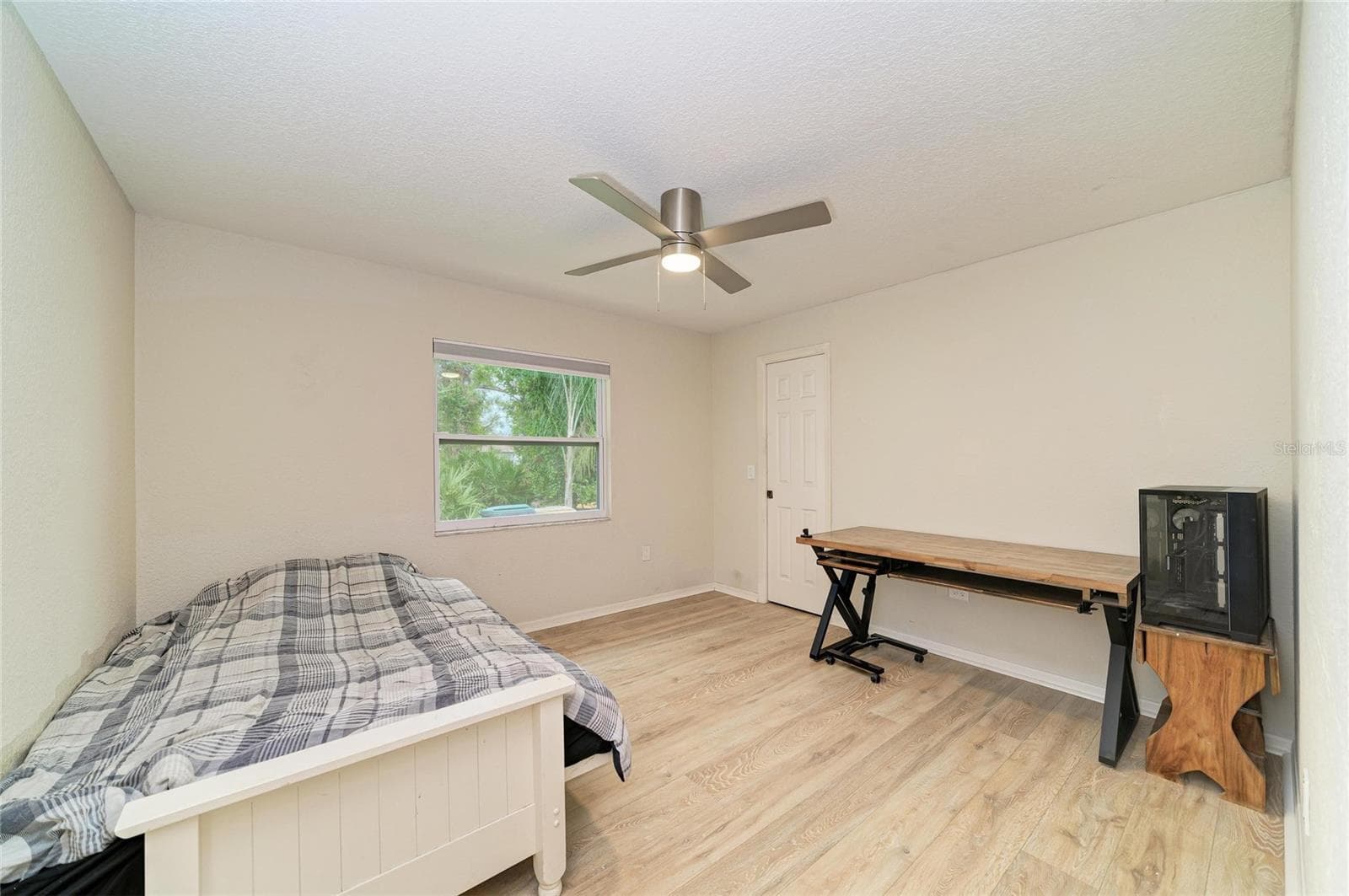 Single Family Residence at 21279 ARGYLE AVE, PORT CHARLOTTE, photo 41 of 57