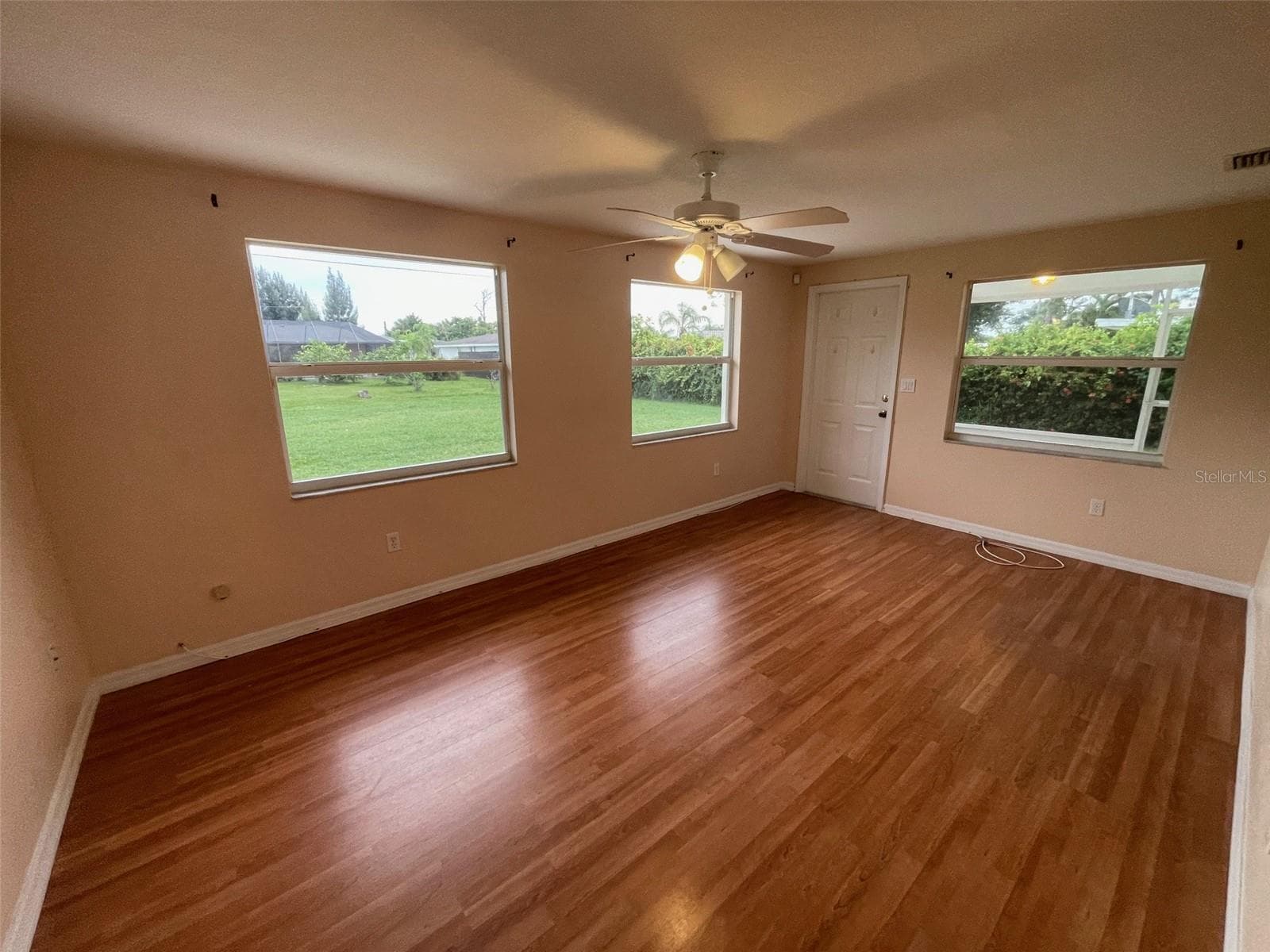 Single Family Residence at 517 SKYLARK LN NW, PORT CHARLOTTE, photo 20 of 28
