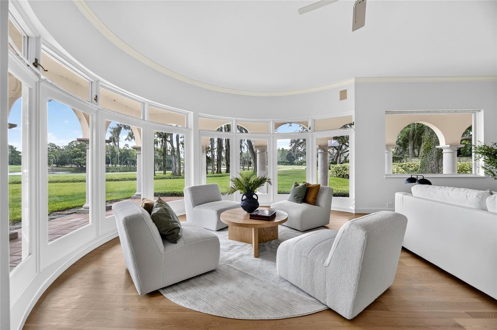 Single Family Residence at 1043 GUISANDO DE AVILA, TAMPA, photo 19 of 90