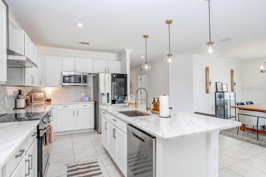Single Family Residence at 6766 SHELBY LYNN WAY, ZEPHYRHILLS, photo 14 of 37