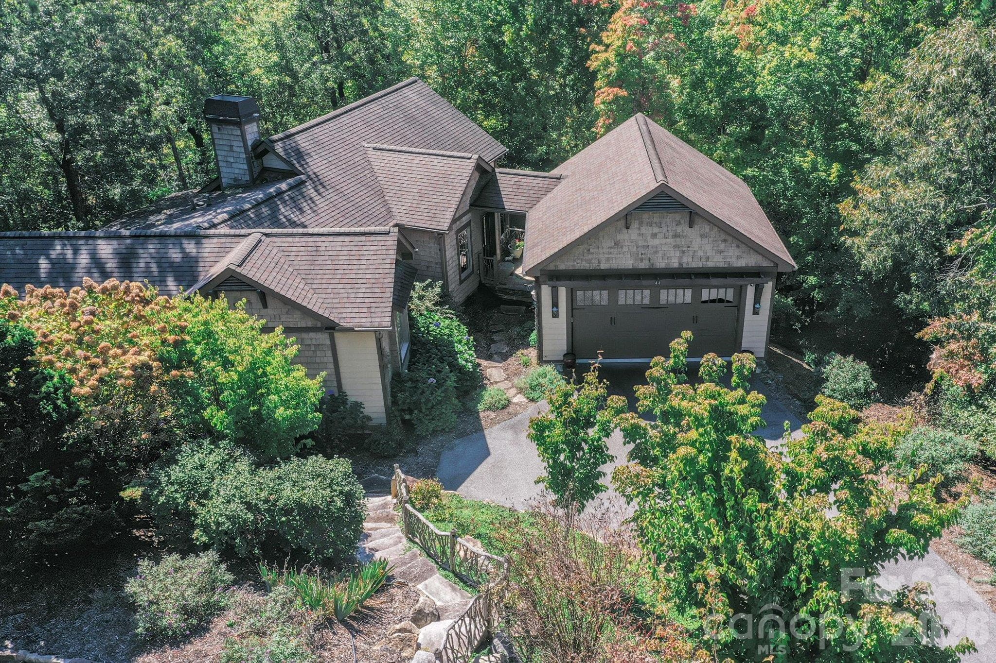 44 Sunset Trace