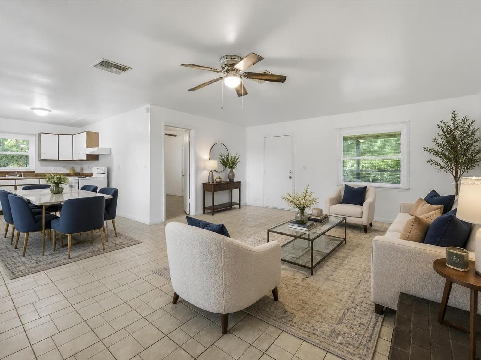 Virtually staged - 20145 SE HIGHWAY 42, UMATILLA