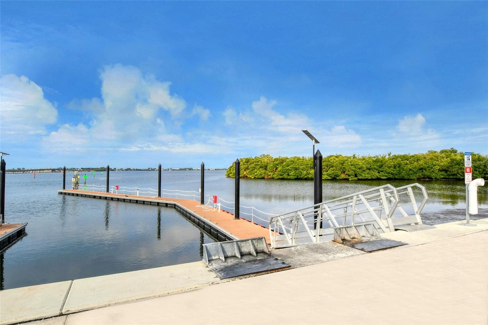 Condominium at 388 ARUBA CIR #201, BRADENTON, photo 60 of 80