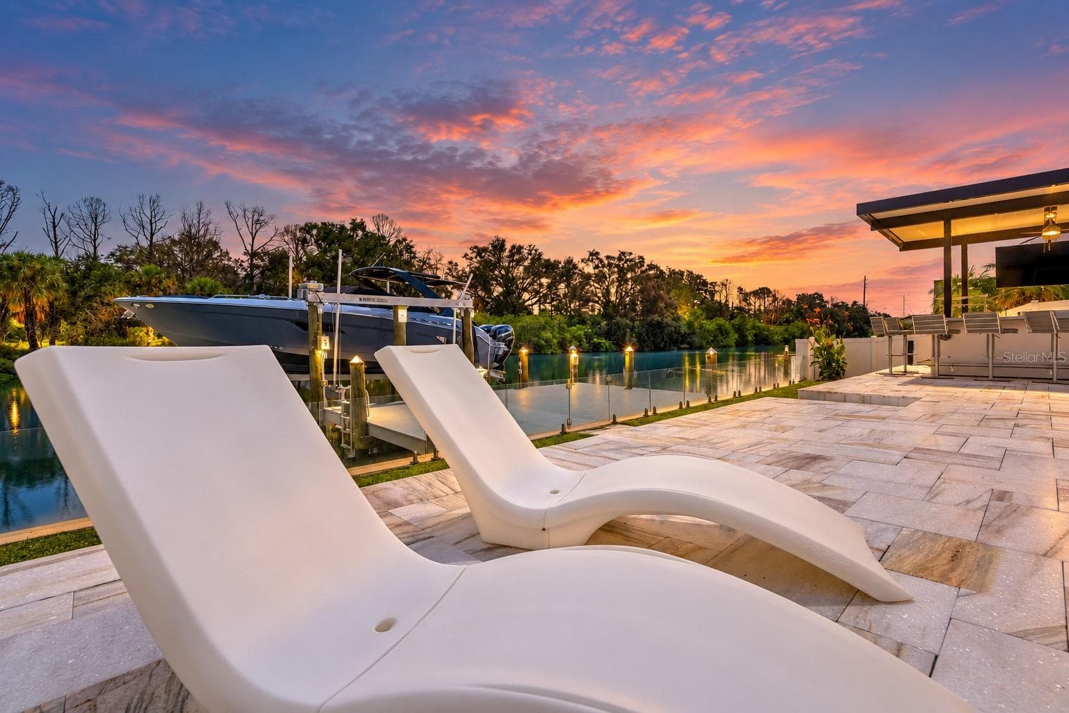 3923 DORAL DR