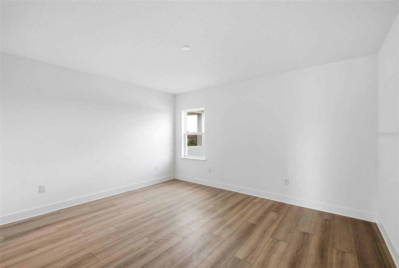 Upstairs Secondary Bedroom 1 - 1712 STONECLIFF DR, APOPKA