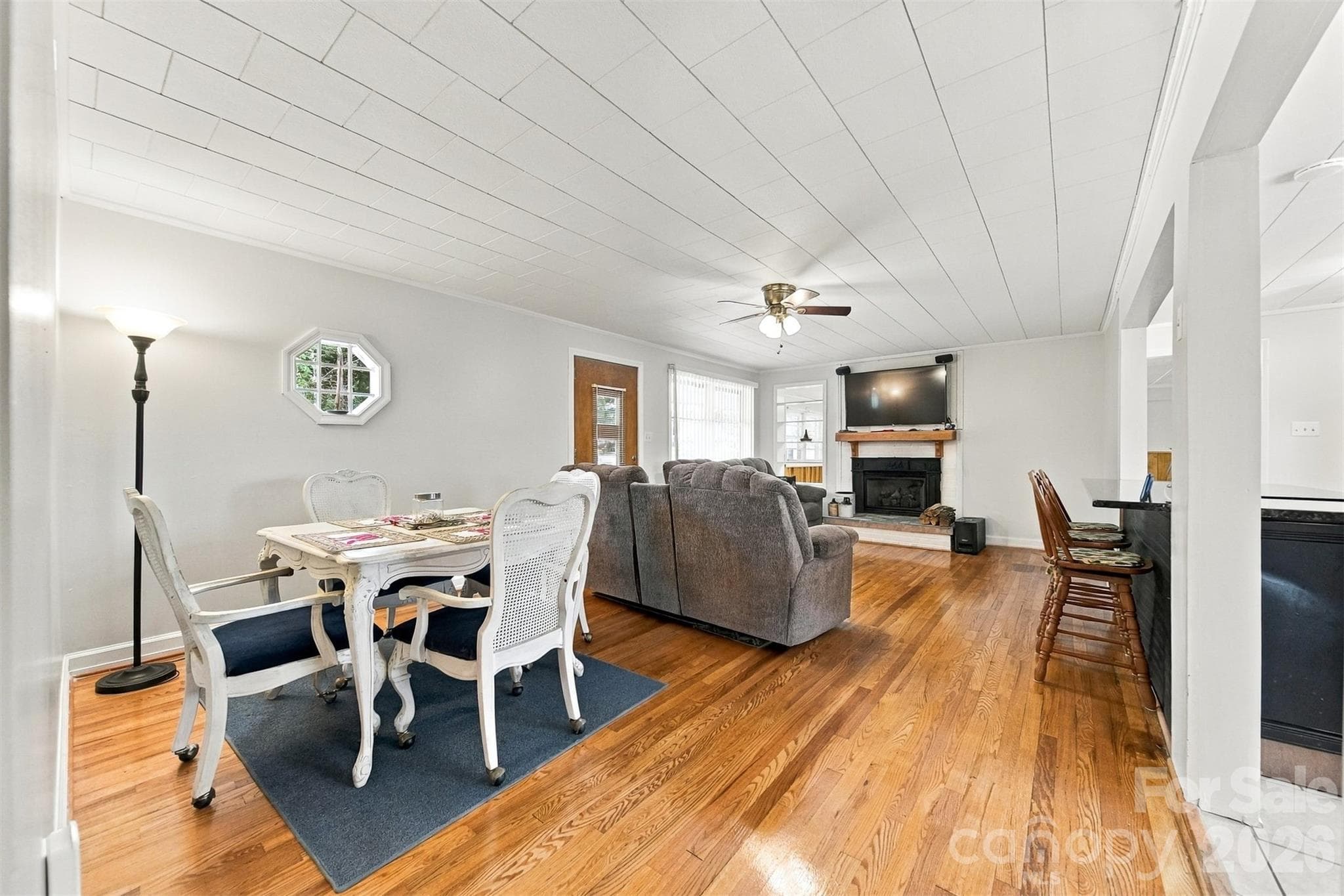 Single Family Residence at 605 Lincoln Lane SW, Lenoir, photo 9 of 45