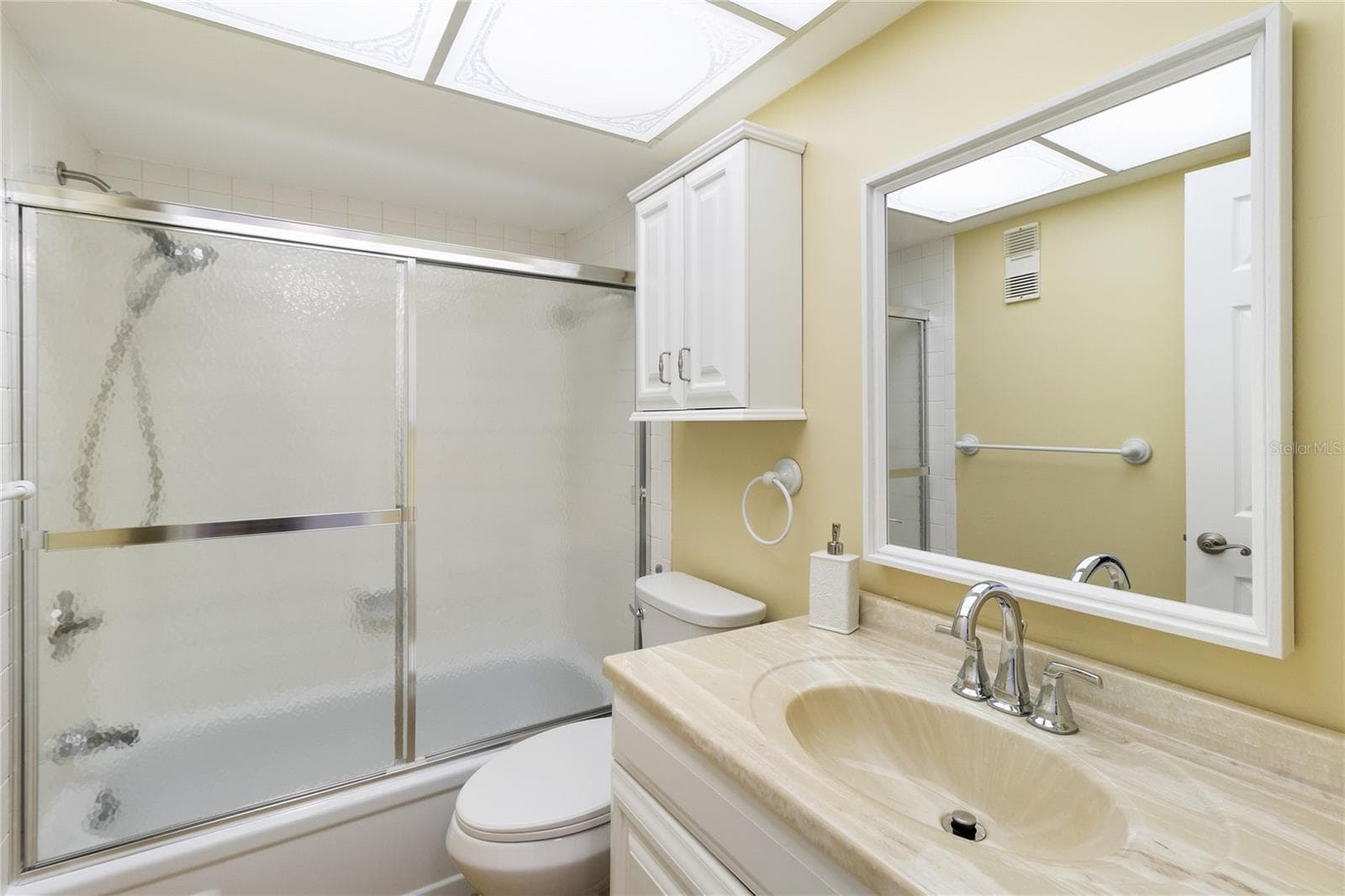 Condominium at 2650 COUNTRYSIDE BLVD #F202, CLEARWATER, photo 12 of 27