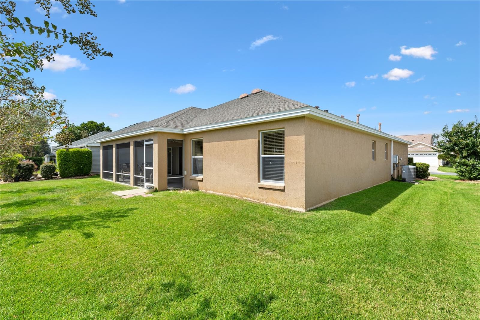 BACK VIEW - 1318 GREENVILLE WAY, THE VILLAGES