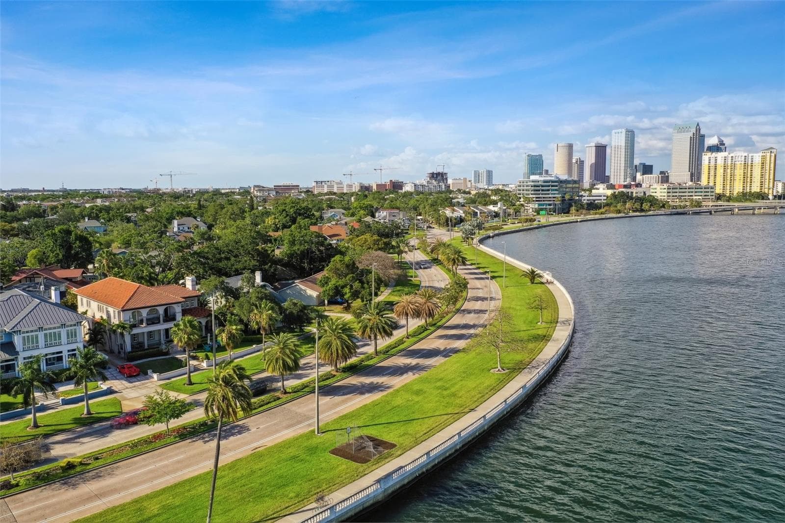 Short Walk to Bayshore Blvd & Close Proximity to Downtown, Airport & Gulf Beaches - 800 S DAKOTA AVE #207, TAMPA