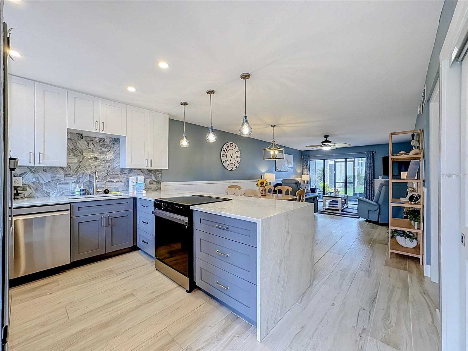 Condominium at 1801 GULF DR N #181, BRADENTON BEACH, photo 16 of 61